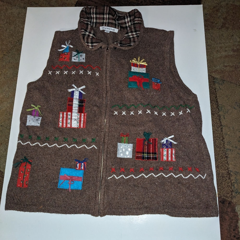 Mercer Street Studio Ugly Christmas Sweater Zip Knit Gift Present Vest size L
